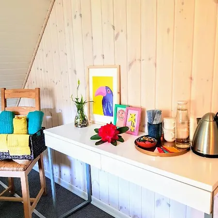 5 Minute Walk To Lego - 2 Bedrooms Loft Floor With Balcony *