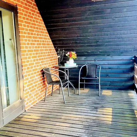 Apartament 5 Minute Walk To Lego - 2 Bedrooms Loft Floor With Balcony