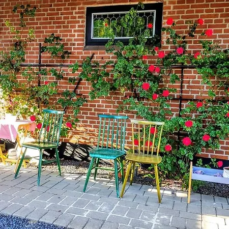 Appartamento 5 Minute Walk To Lego - 2 Bedrooms Loft Floor With Balcony Billund